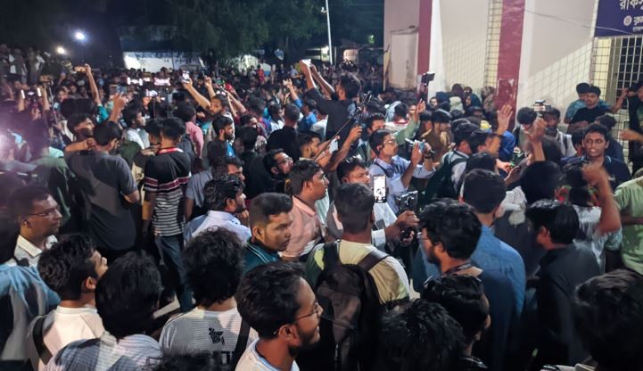 পোষ্য কোটা স্থগিত, সিন্ডিকেটের জরুরি সভায় সিদ্ধান্ত বহাল