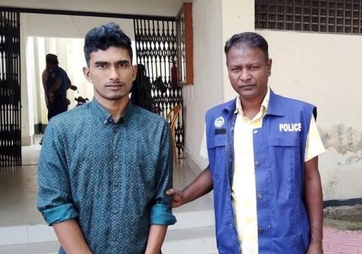 শেরপুরে বড় ভাই কে হত্যার দায় স্বীকার, ছোট ভাই ফারুক গ্রেফতার 