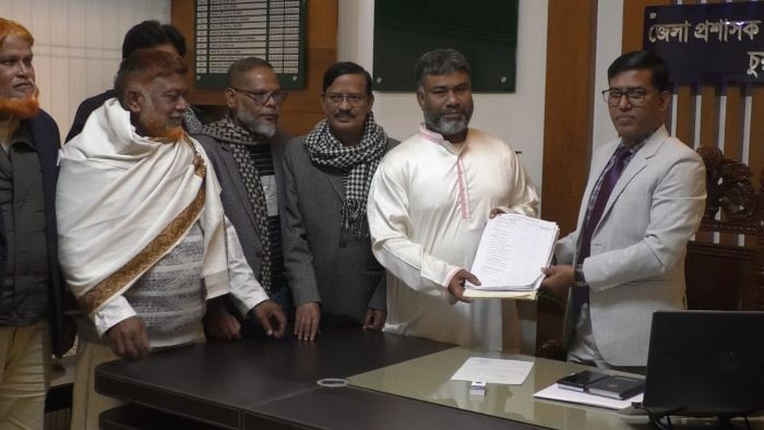 চুয়াডাঙ্গায় দুই আসনে ৮ প্রার্থীর মনোনয়ন দাখিল