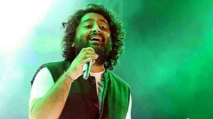 প্লেব্যাক থেকে অবসরের ঘোষণা দিলেন অরিজিৎ সিং