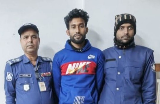 কালীগঞ্জে আলমসাধু চালক ওমর আলী হত্যা মামলার আসামী গ্রেপ্তার 