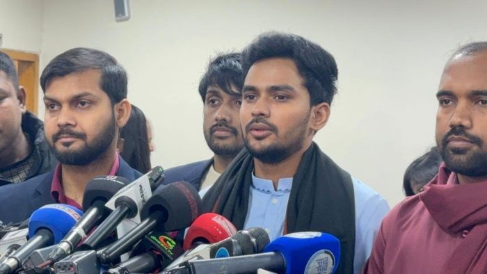 তারেক রহমানের বিরুদ্ধে নির্বাচনী আচরণবিধি লঙ্ঘনের অভিযোগ আসিফ মাহমুদের