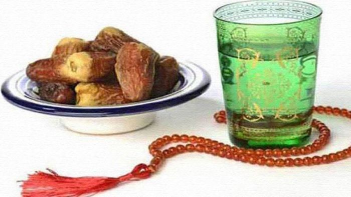 পৃথিবীতে প্রথম রোজা পালনকারী কে ছিলেন?