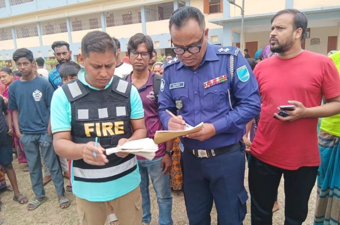 ধামরাই উপজেলা পরিষদ পুকুরে নারীর মরদেহ উদ্ধার