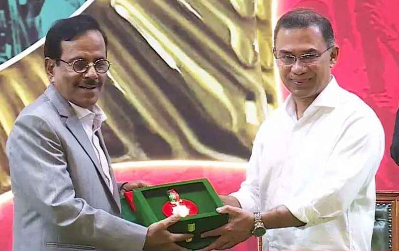 ১৫ ব্যক্তি ও ৫ প্রতিষ্ঠানকে স্বাধীনতা পুরস্কার তুলে দিলেন প্রধানমন্ত্রী