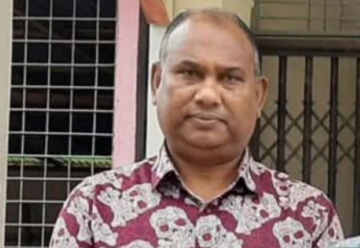 ‎দুই বছর কর্মস্থলে নেই, তবুও নিয়মিত বেতন তুলছেন পলাতক’ আ.লীগ নেতা অধ্যক্ষ
