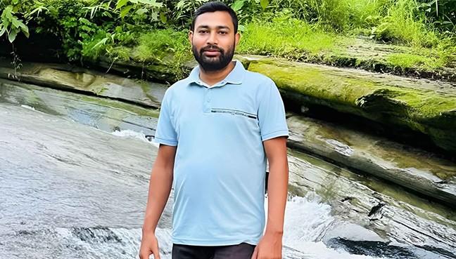লাঠি ও হাতুড়ি দিয়ে পিটিয়ে জামায়াত কর্মীকে হত্যা