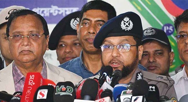 মোবাইল ট্র্যাকিংয়ে মিলল উপস্থিতি, তবু খোঁজ নেই সেই এসআই রাকিবুলের