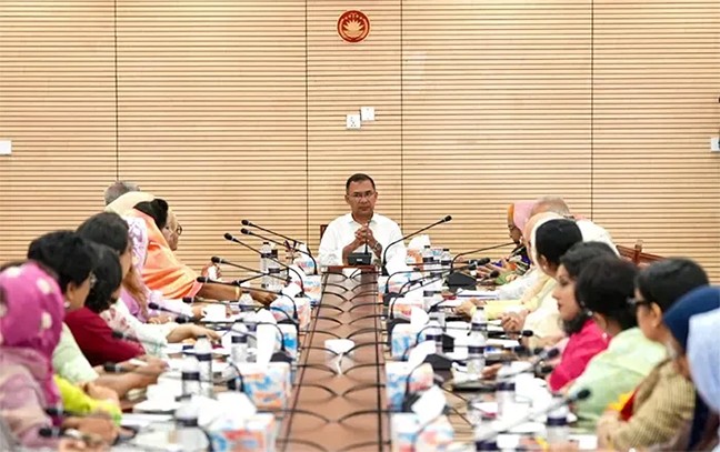 সংসদে কার্যকর ভূমিকা রাখতে নারী এমপিদের প্রস্তুত হওয়ার নির্দেশ প্রধানমন্ত্রীর