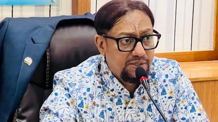 মার্কিন সফর আটকে যাওয়ার পেছনে ‘ভুল তথ্য ও ষড়যন্ত্রের’ অভিযোগ চসিক মেয়রের